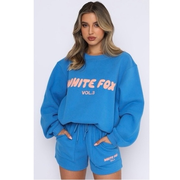 WHITE FOX 🩵 Offstage Lounge Shorts - Picture 1 of 16